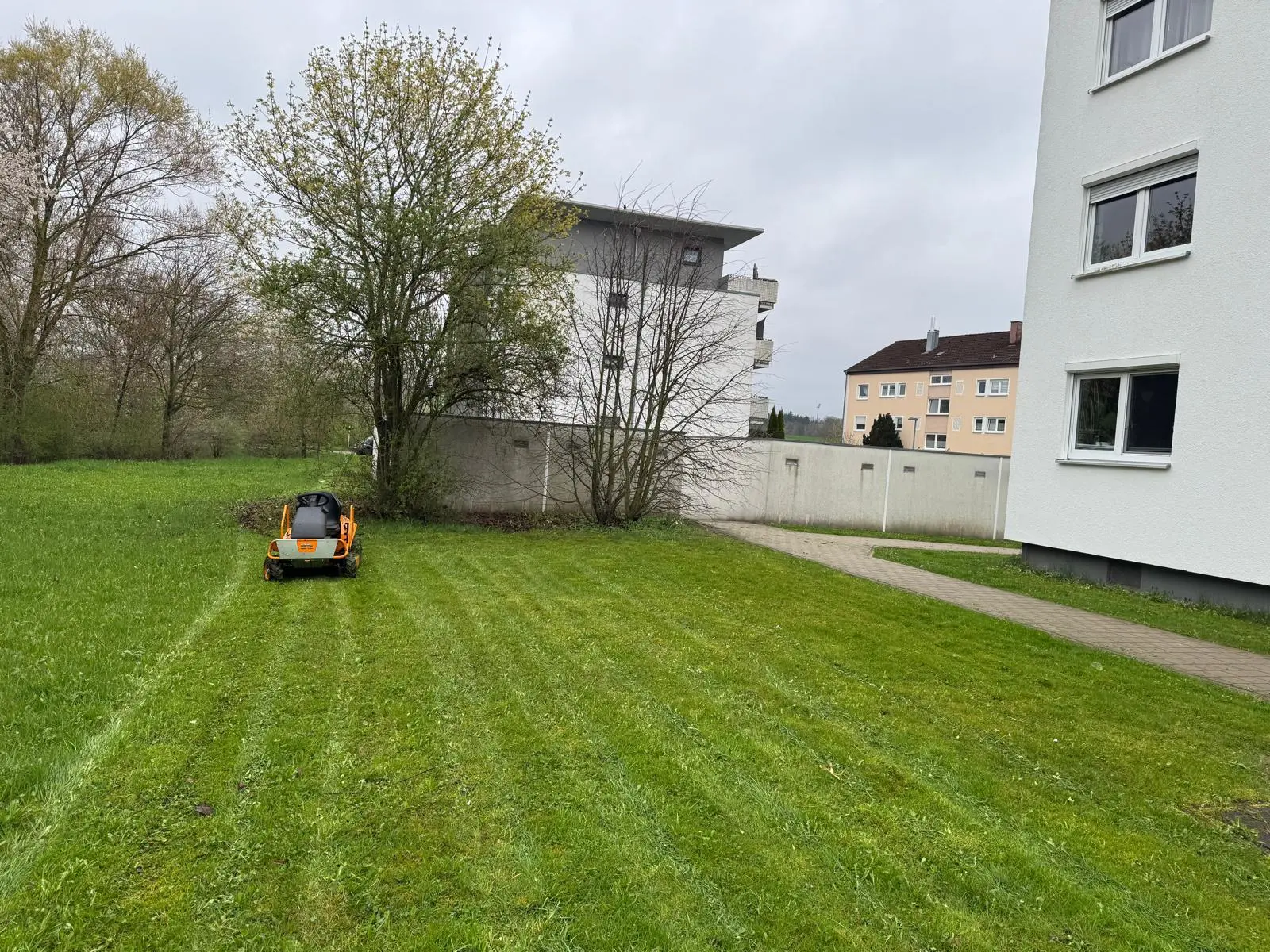 Gartenpflege